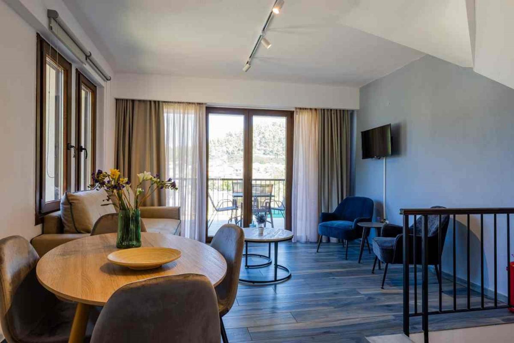 Penelope Luxury Suites Фурка Екстериор снимка